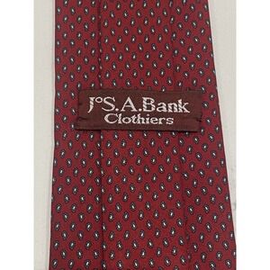 Jos. A. Bank Men's Classic Woven Tie Red Black White Geometric Pattern 100% silk